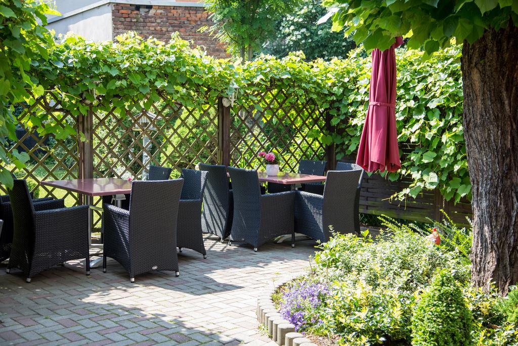 Ferienwohnungen Am Wintergarten Gera Luaran gambar